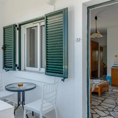 Ilios And Irene 8 4*